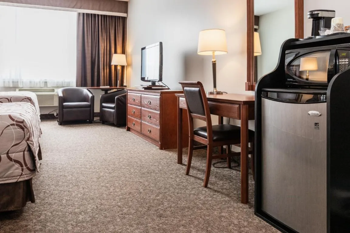 Image of Adam’s Airport Inn