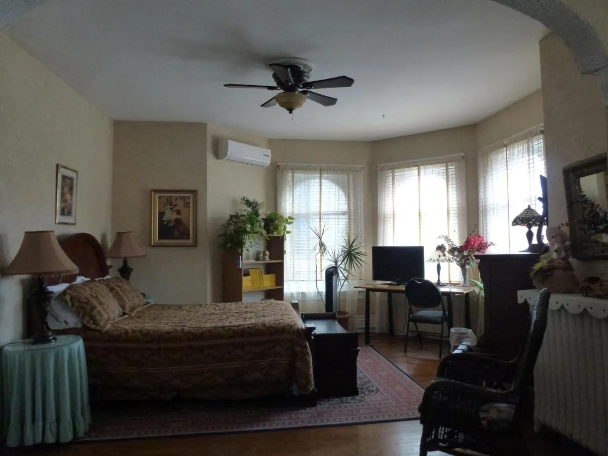 Image 1 of Auberge King Edward Bed and Breakfast
