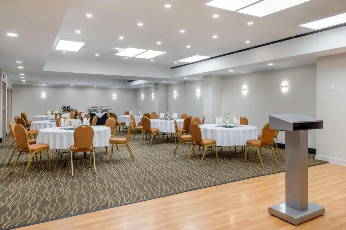 Image 6 of Best Western Plus Ottawa City Centre