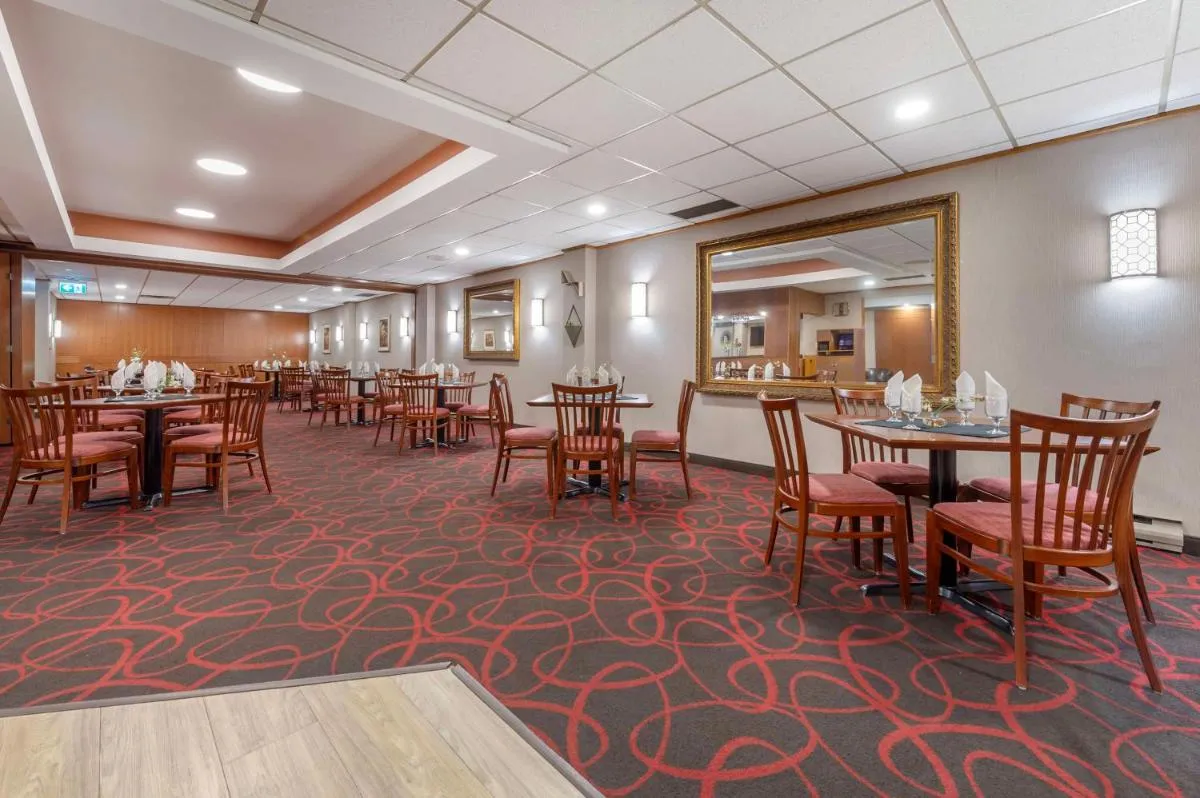 Image 4 of Best Western Plus Ottawa City Centre