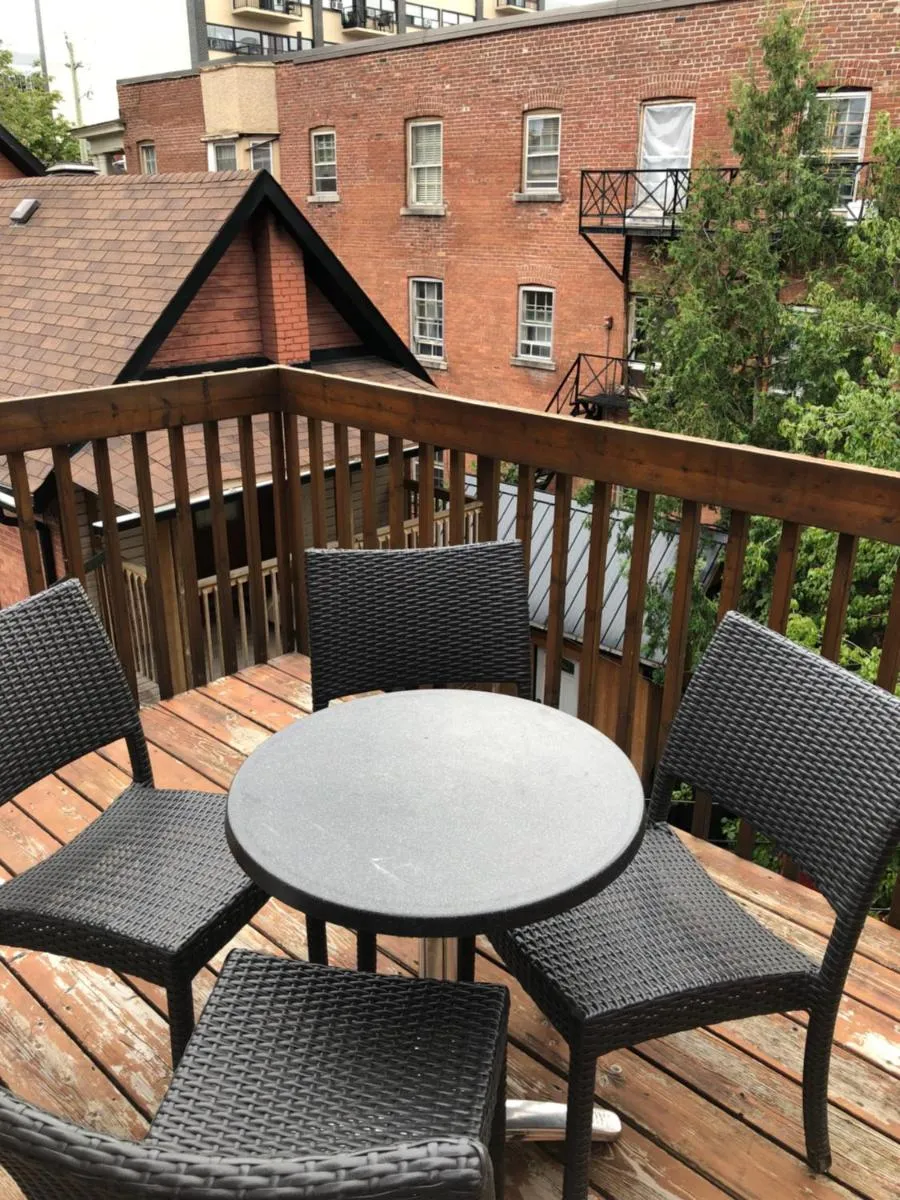 Image 5 of Bright, Clean, Private. In the Heart of Downtown! Parking, Wi-Fi and Netflix included