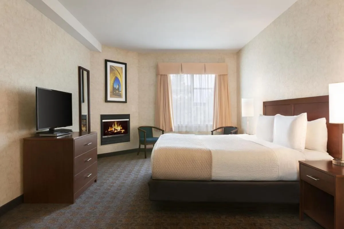 Image 5 of Days Inn by Wyndham Ottawa Airport