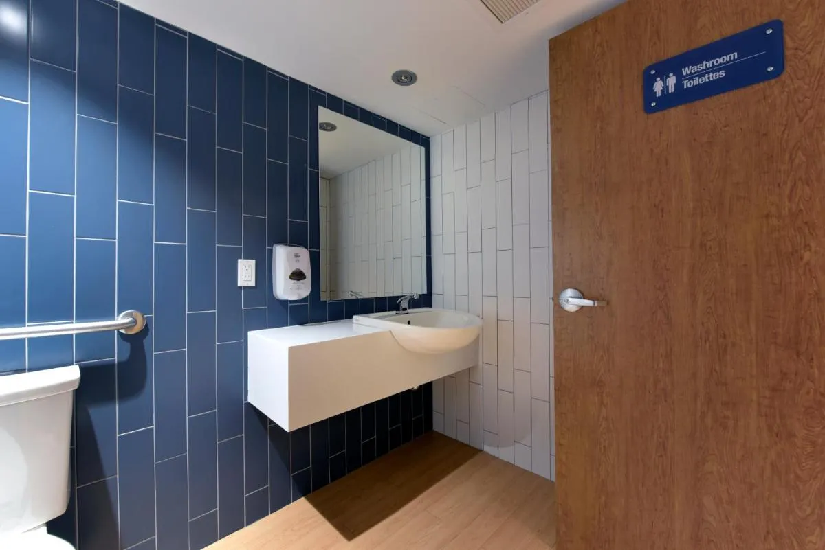 Image 1 of DoubleTree by Hilton Ottawa Downtown