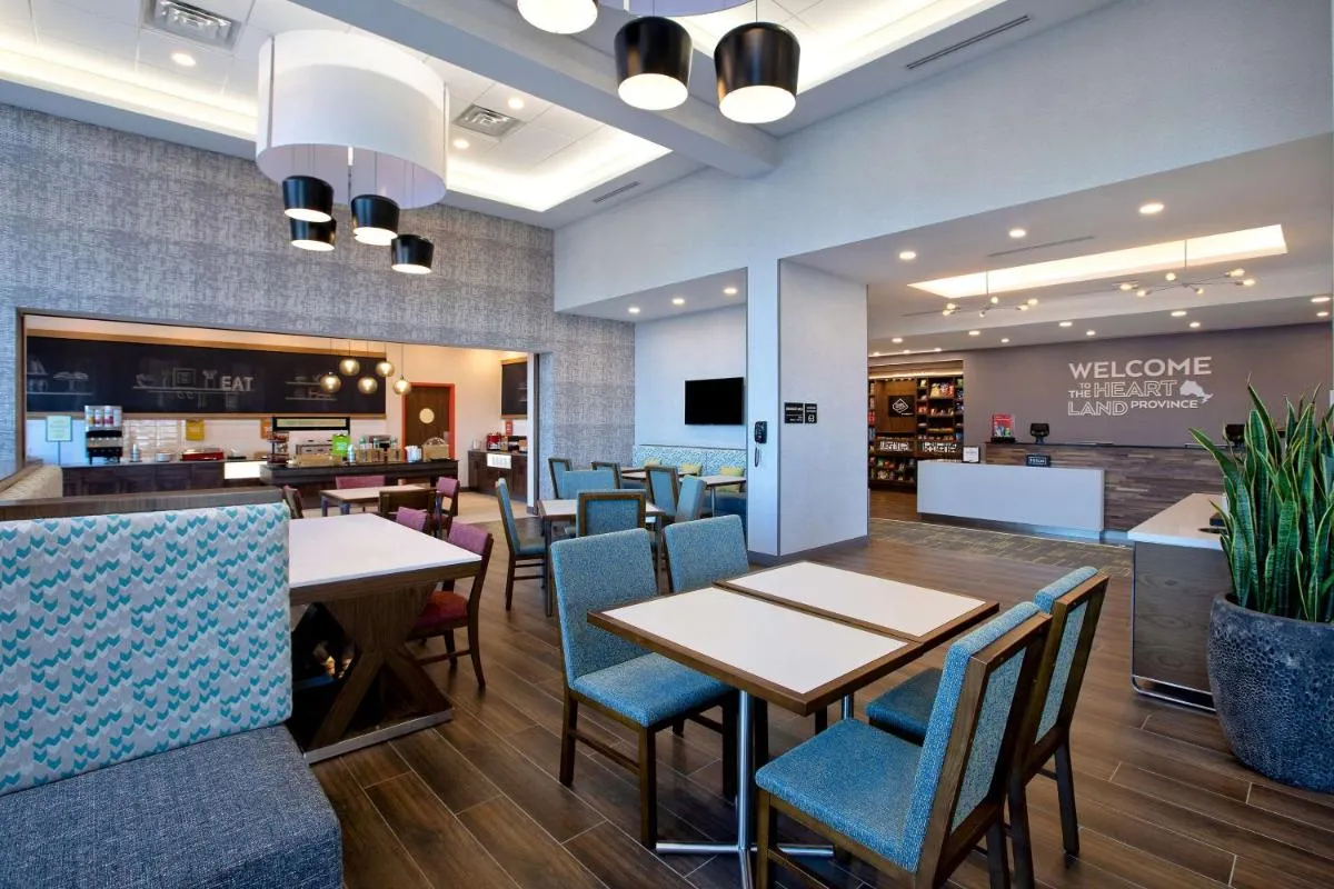 Image 4 of Hampton Inn & Suites Ottawa West, Ontario, Canada