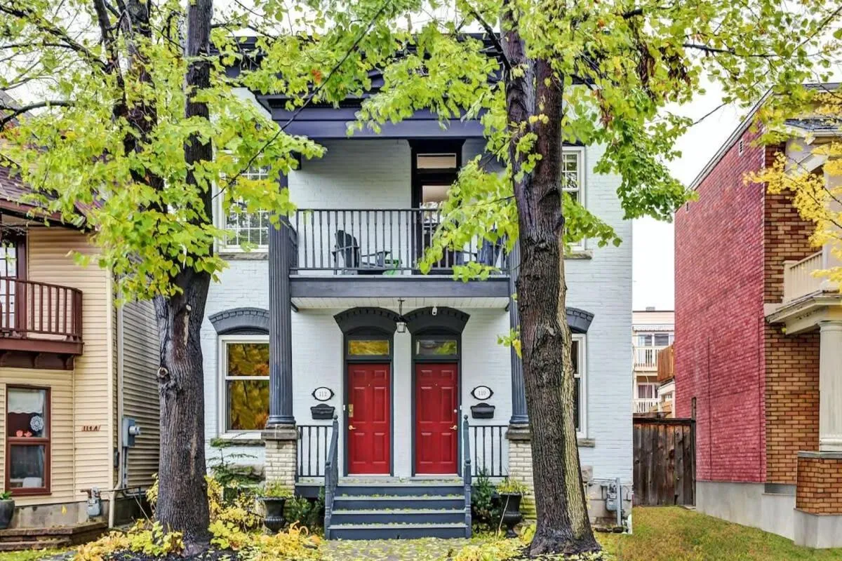 Image 5 of Heritage home near Byward Market downtown Ottawa