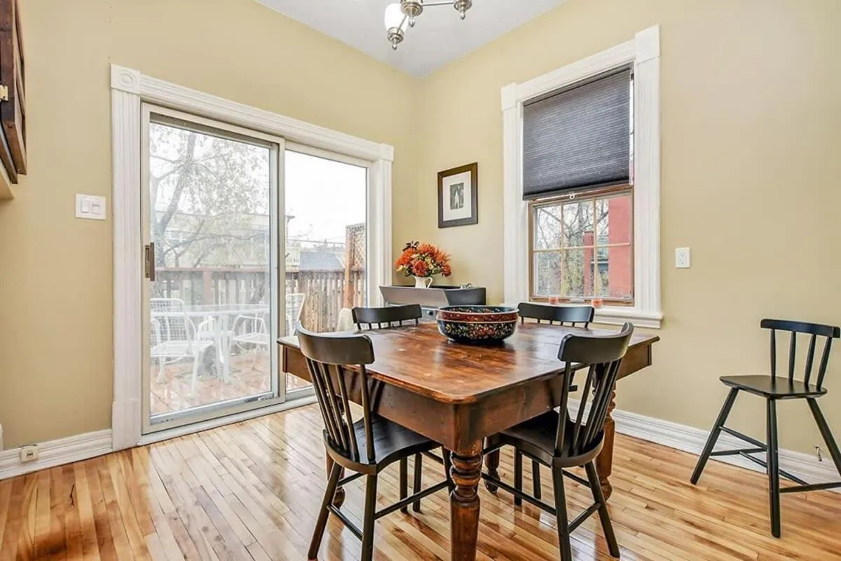 Image 3 of Heritage home near Byward Market downtown Ottawa
