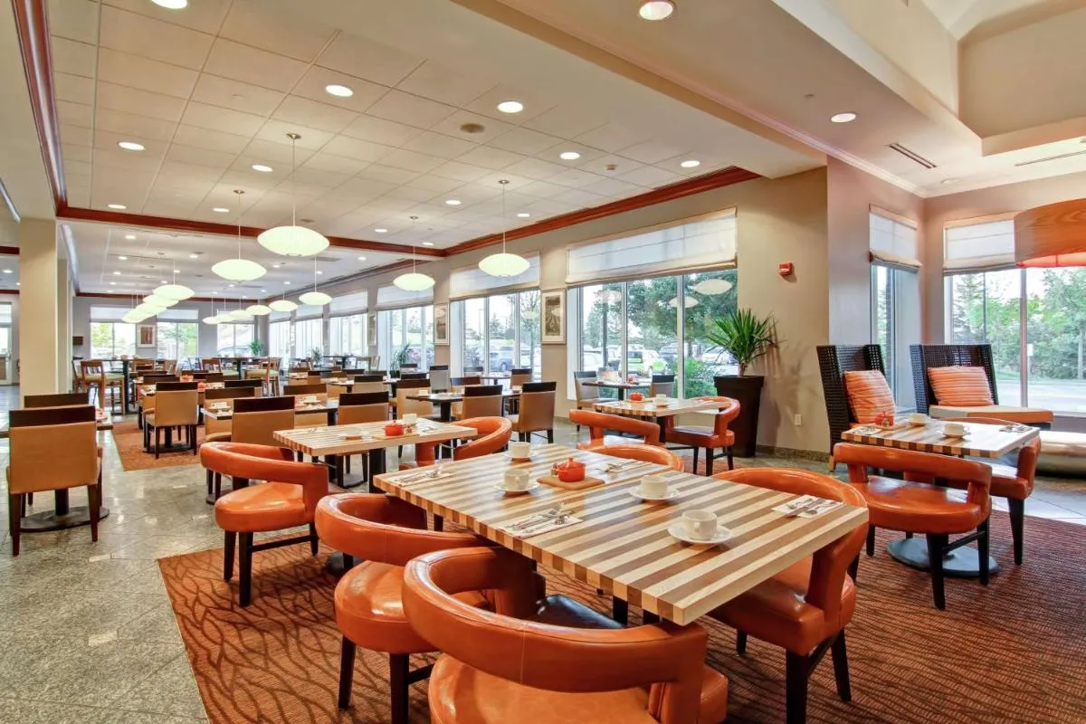 Image 4 of Hilton Garden Inn Ottawa Airport