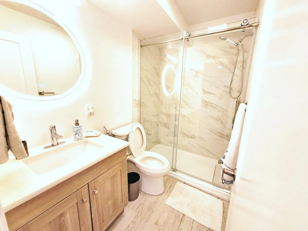 Image 2 of Independent Studio Suite