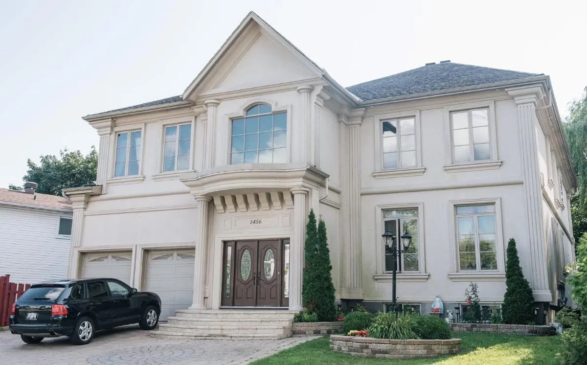 Image of JstLikeHome – Luxury Mansion & Guesthouse