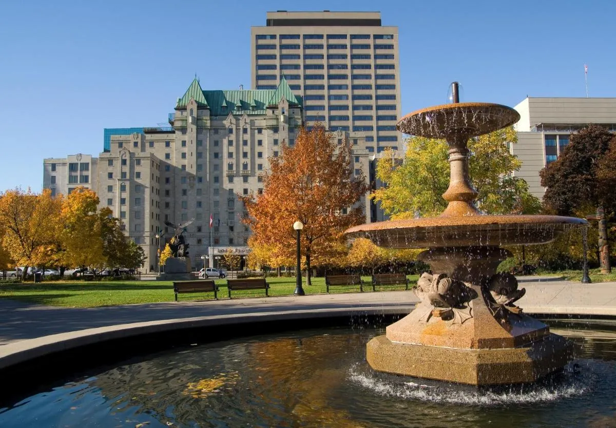 Image 6 of Lord Elgin Hotel