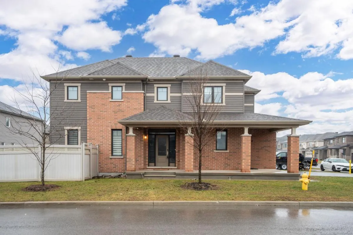 Image 5 of Luxurious and Beautiful, Ottawa