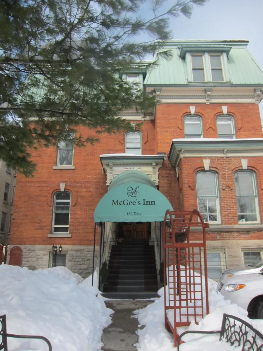 Image 4 of McGee’s Inn