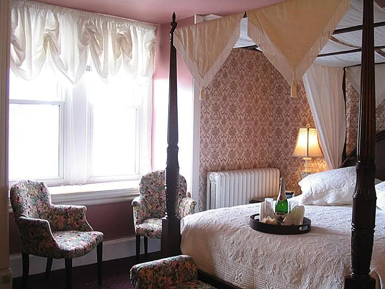 Image 1 of McGee’s Inn