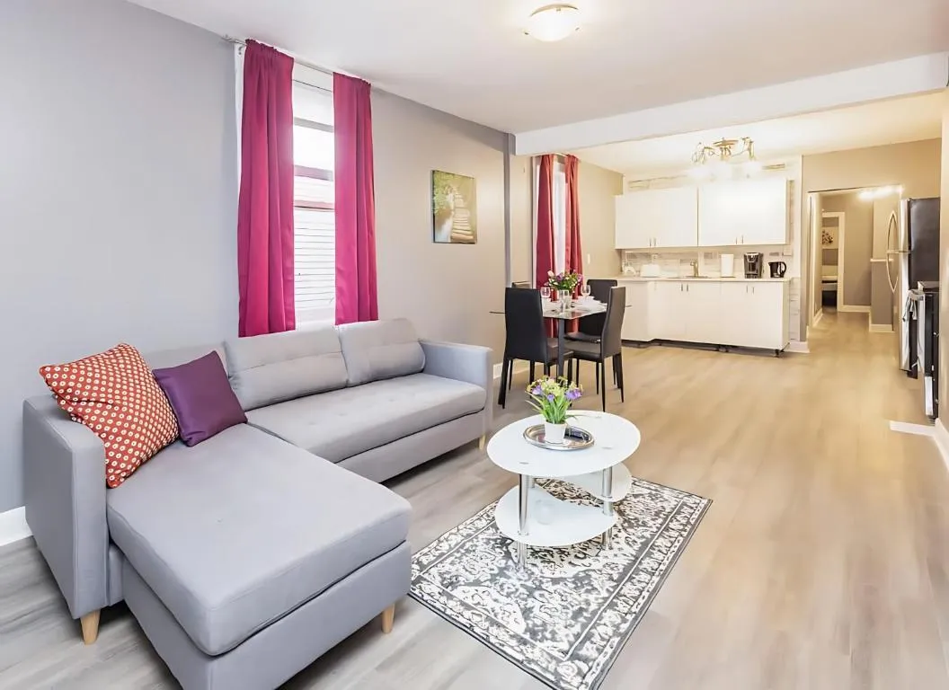 Image of Pet-Friendly – Near University & Byward Market