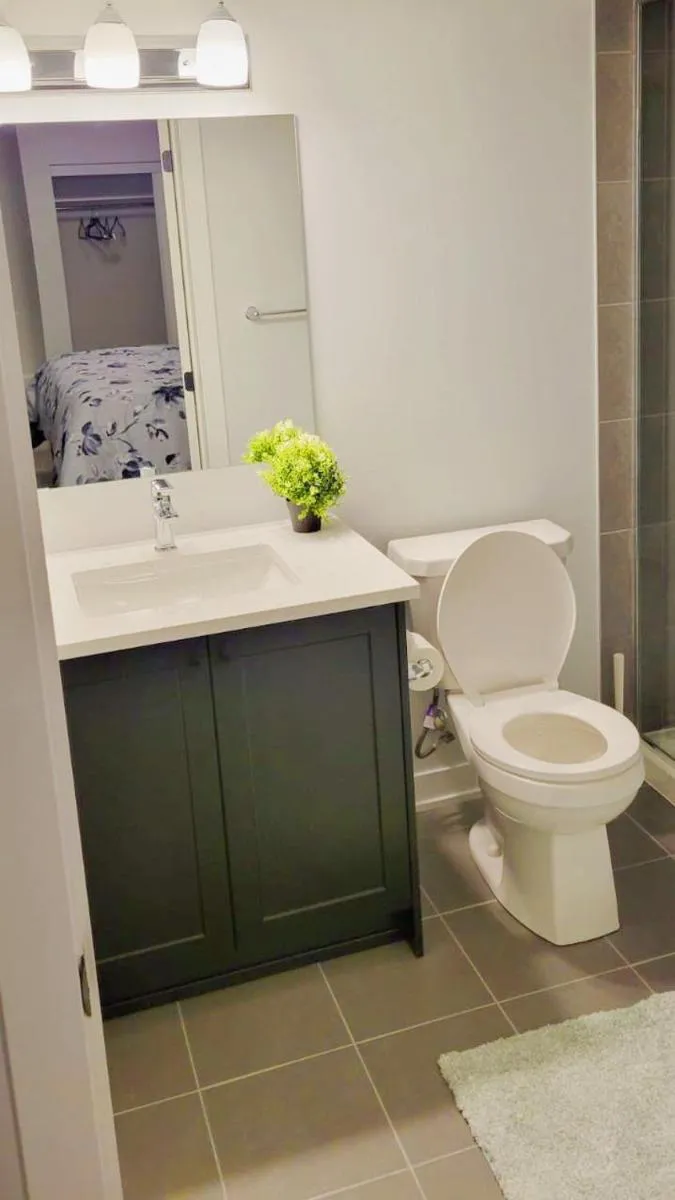 Image 6 of Serenity Suite