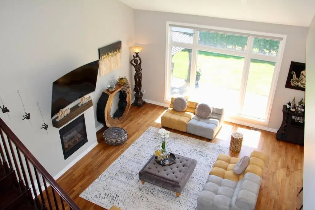 Image of SweetHome1