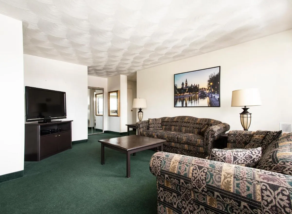 Image 4 of The Business Inn