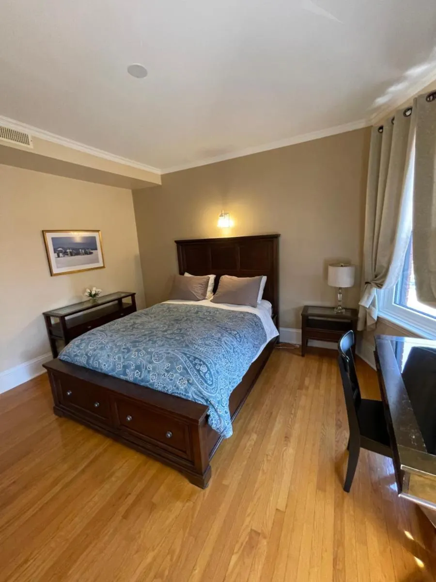 Image 6 of The Century House Bed and Breakfast Ottawa
