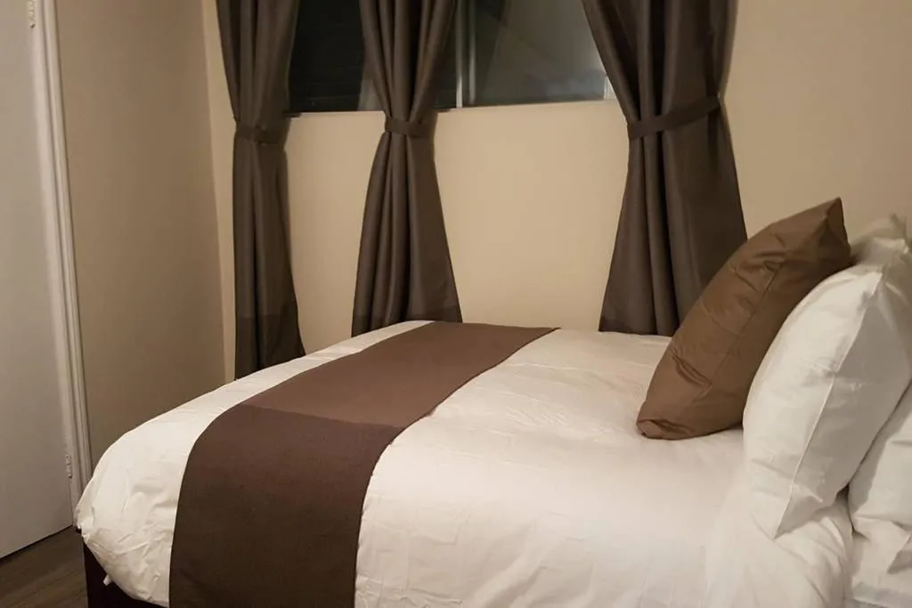 Image of 2-Bedroom Apartment Sweet #5 by Amazing Property Rentals