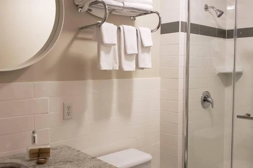 Image 3 of Business Traveler’s Cozy Studio #21 by Amazing Property Rentals