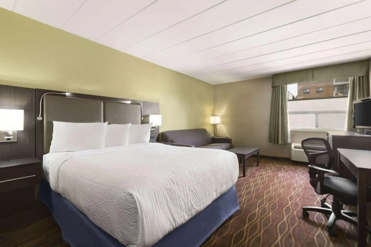 Image 4 of Days Inn by Wyndham Ottawa