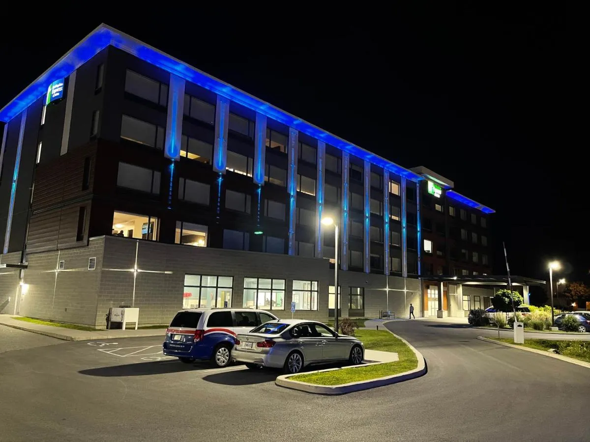 Image 1 of Holiday Inn Express & Suites – Gatineau – Ottawa by IHG