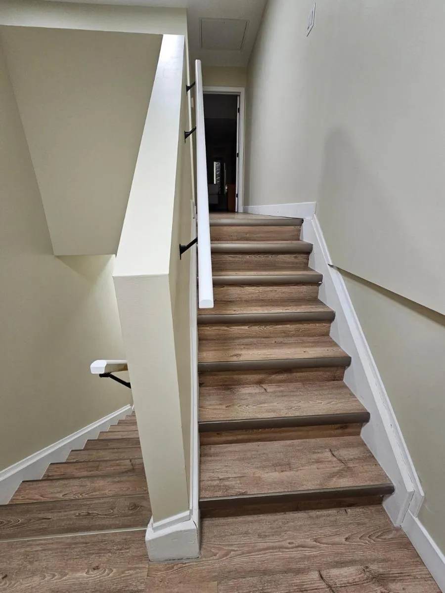 Image 3 of Spacious 2 Bedroom Loft Apt #7