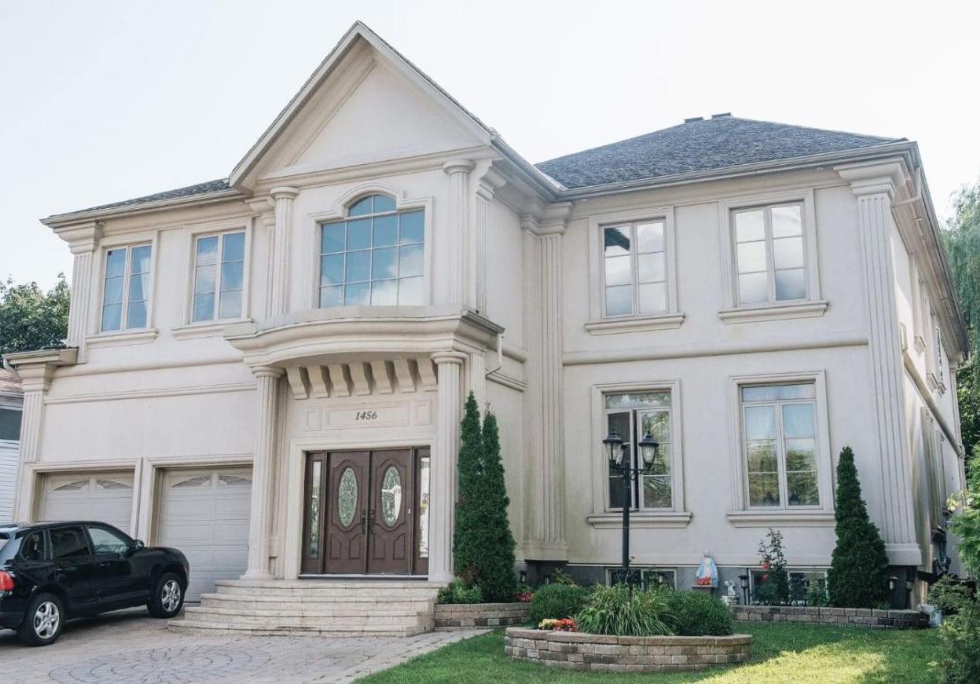 JstLikeHome – Luxury Mansion & Guesthouse